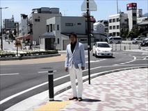 長野県飯田市のラウンドアバウト交差点を調査。ヨーロッパ発祥の信号機を用いない円形交差点。新たなまちづくりのヒントに。