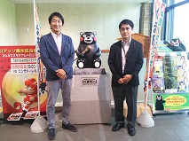 職員の創意工夫による圧倒的なブランドストーリー戦略により成功を続ける熊本県の「くまもん」の取り組みを調査。